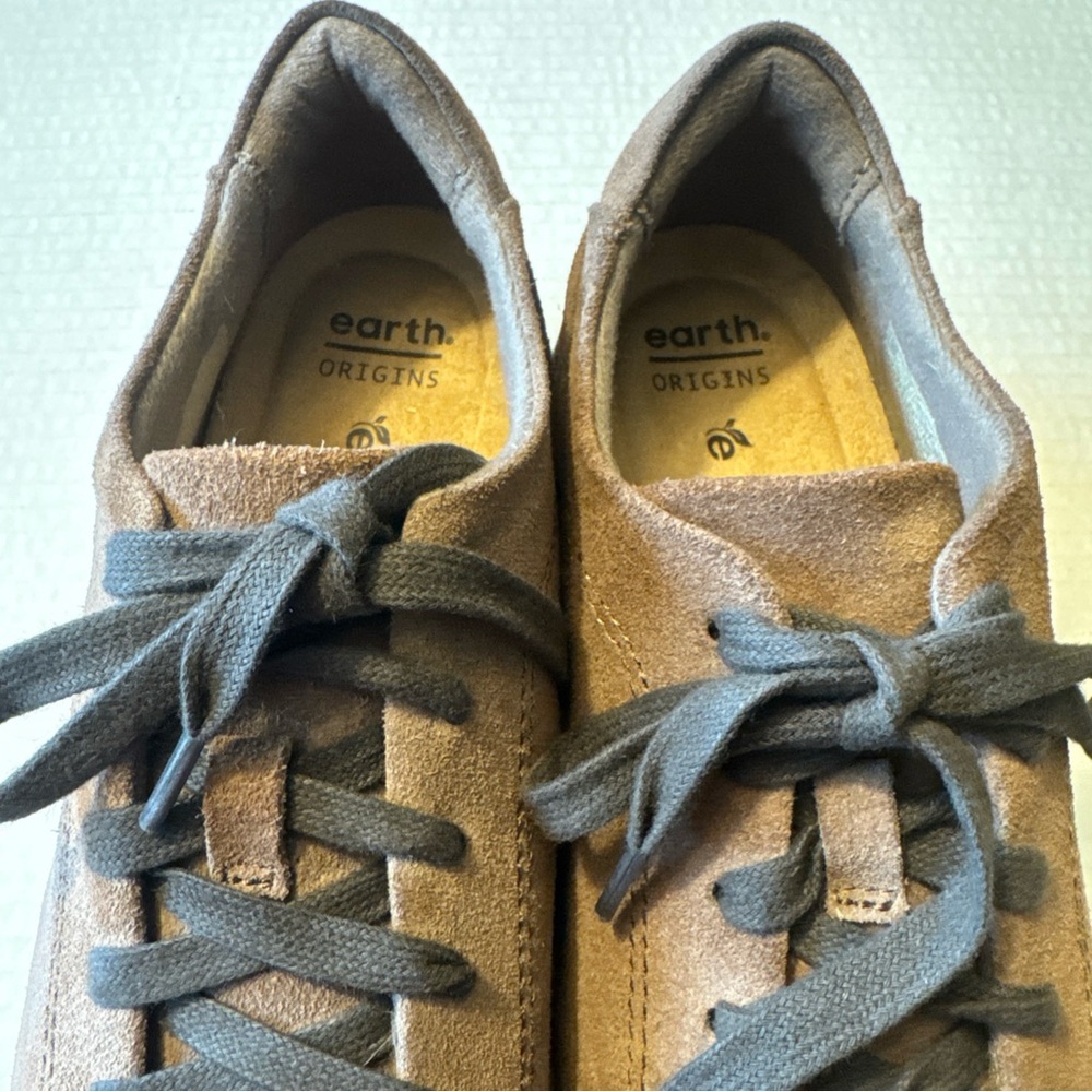 Earth Origins Swift Shea Brown Sneakers Woman Size 9.5